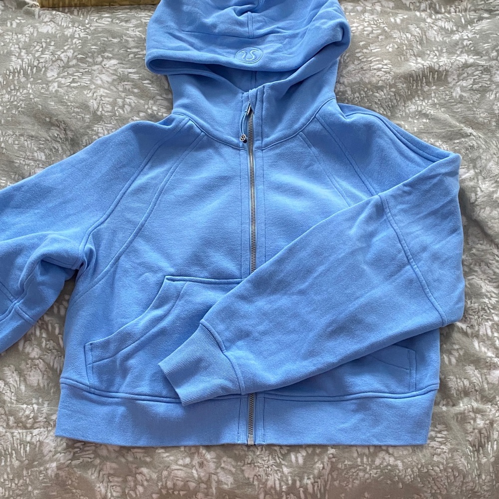 NWOT Lululemon Scuba Oversized Cropped Hooded Full Zip